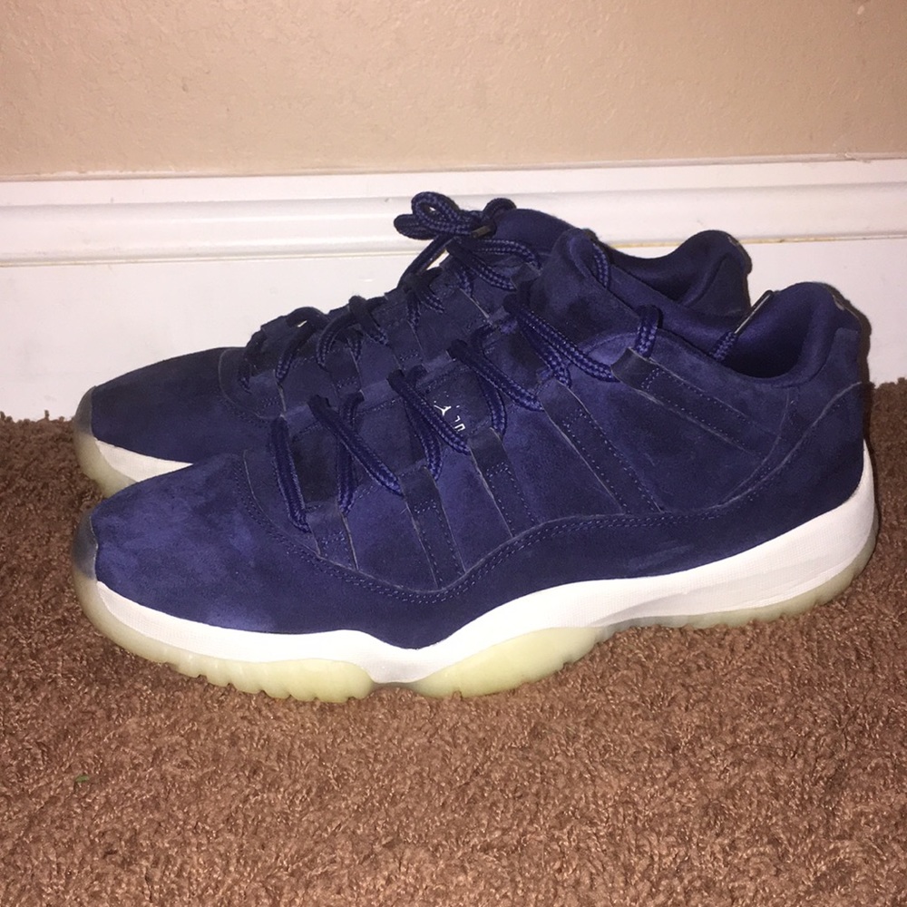 Air Jordan 11 Retro Low “Derek Jeter”